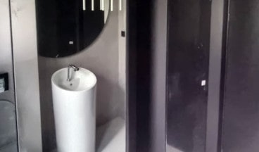 meble łazienkowe na zamówienie